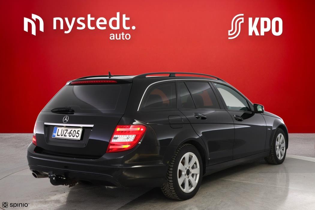MERCEDES-BENZ C 2012