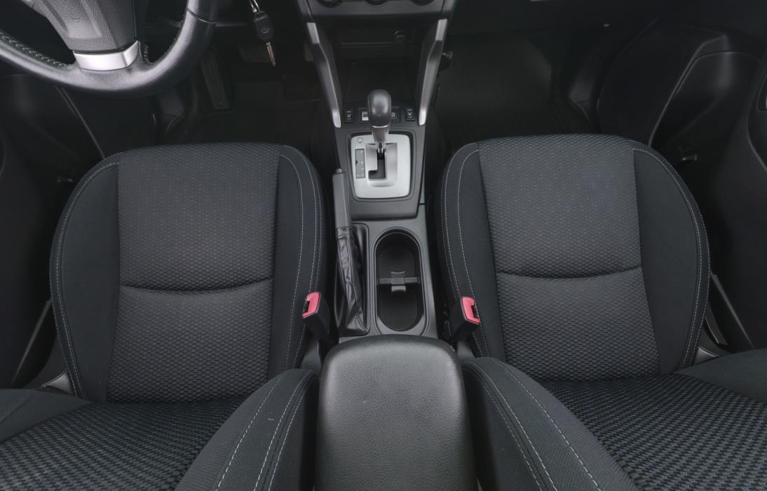 SUBARU Forester 2013