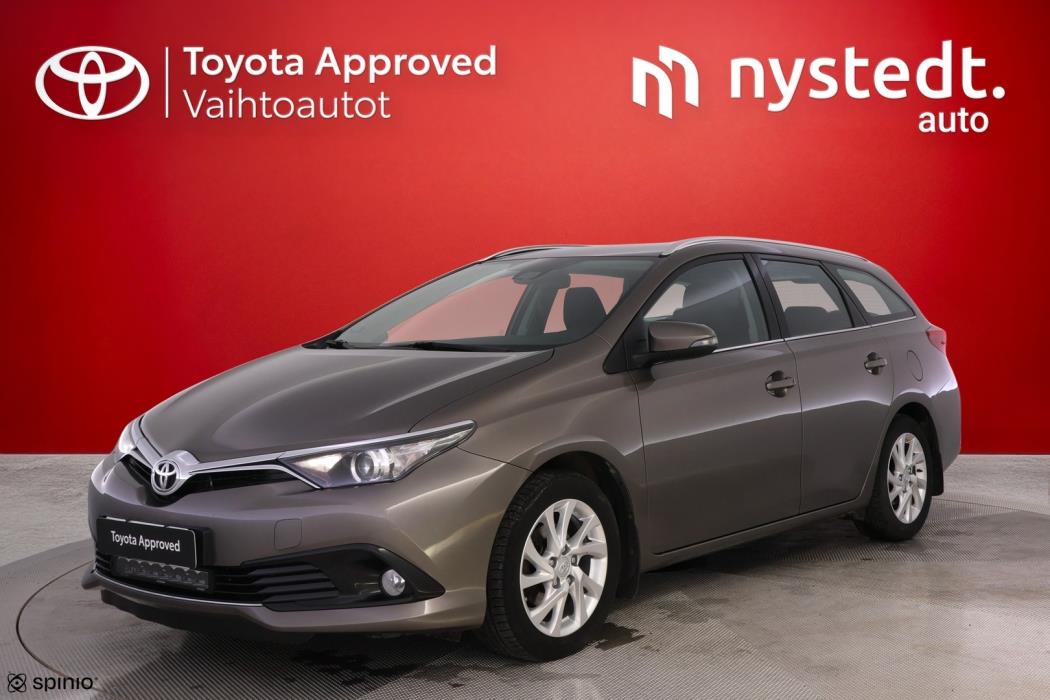 TOYOTA Auris 2017