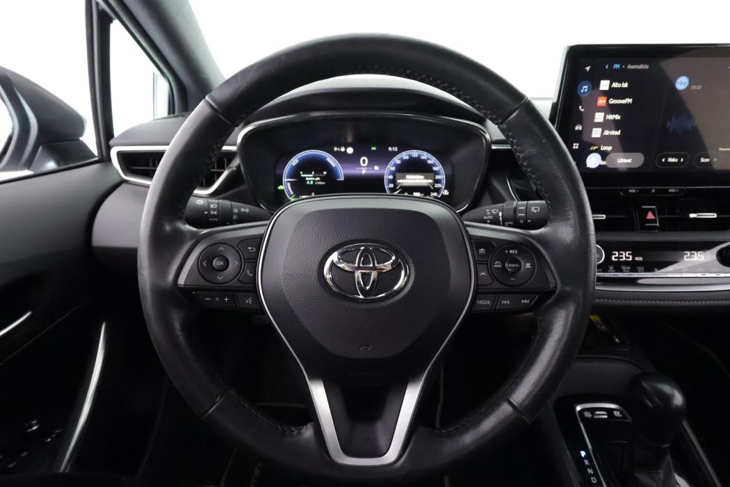 TOYOTA Corolla 2023