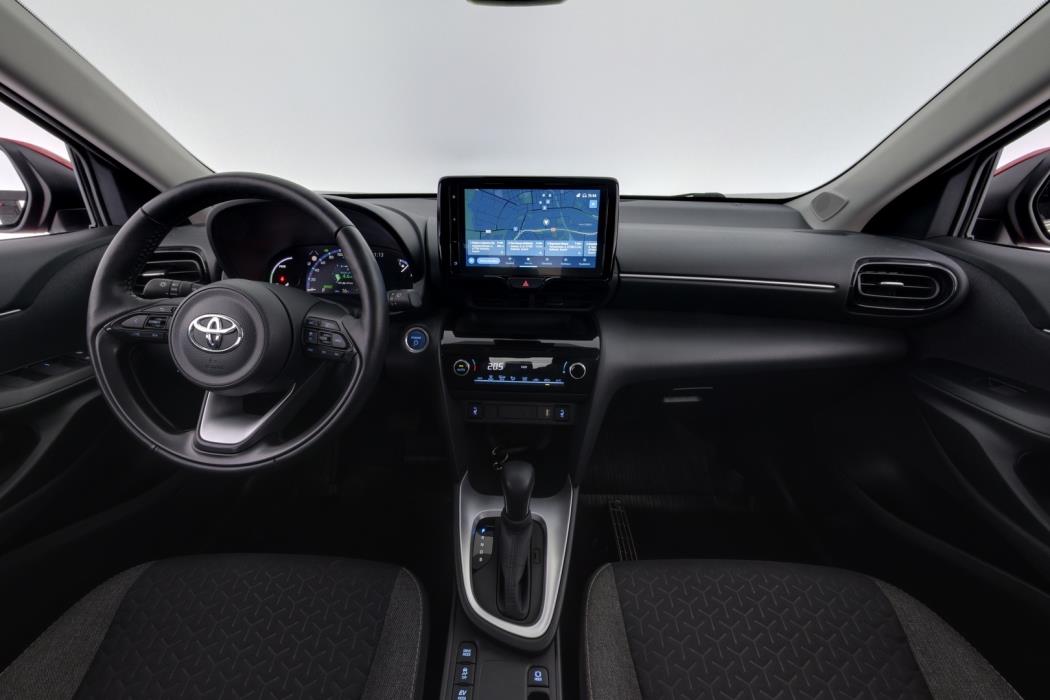 TOYOTA Yaris Cross 2024