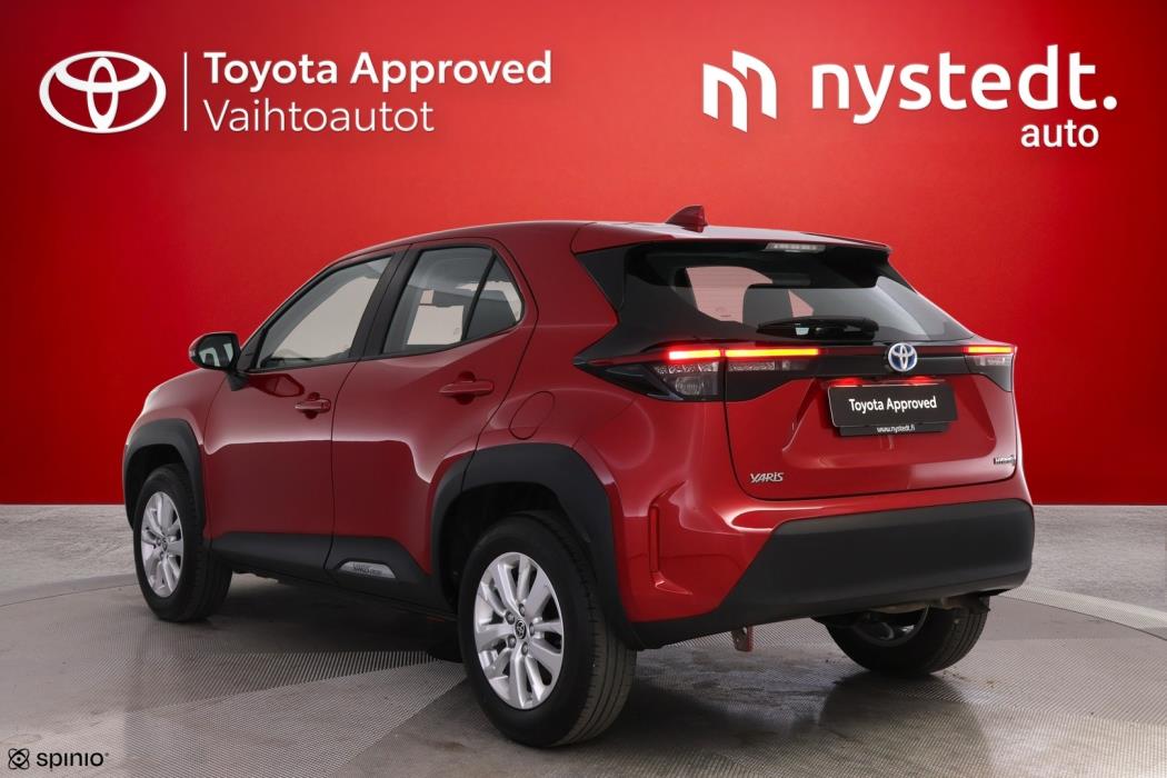 TOYOTA Yaris Cross 2024