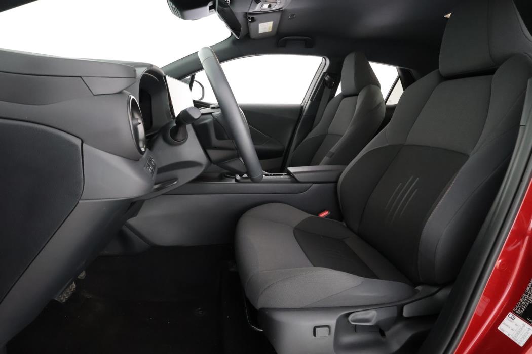 TOYOTA C-HR 2024