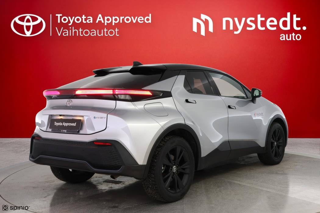 TOYOTA C-HR 2025