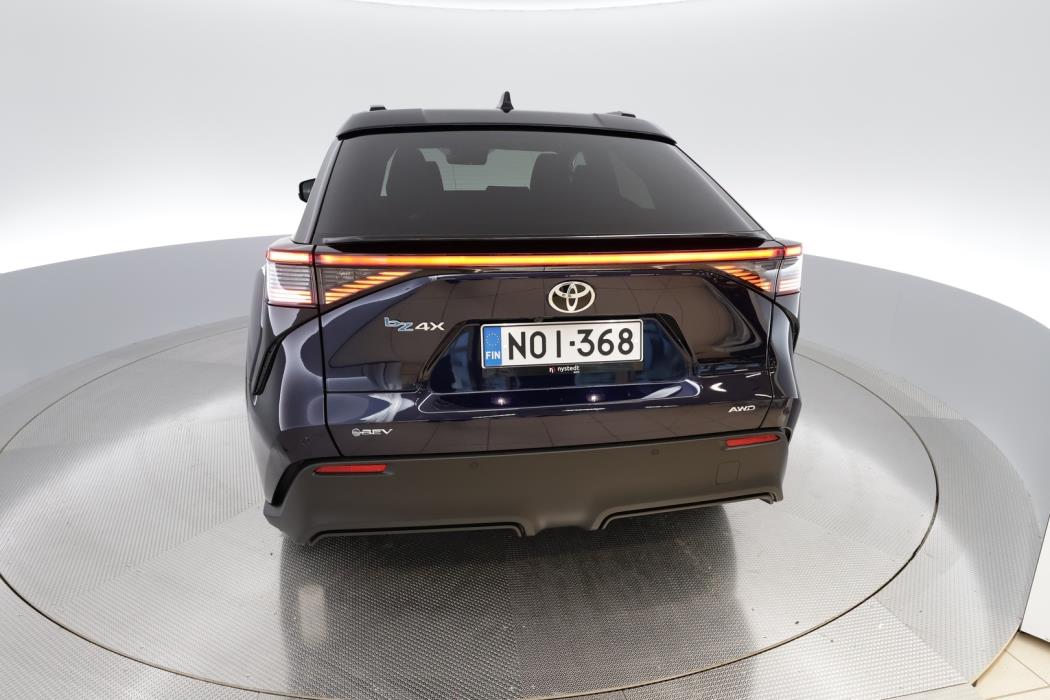 TOYOTA bZ4X 2025