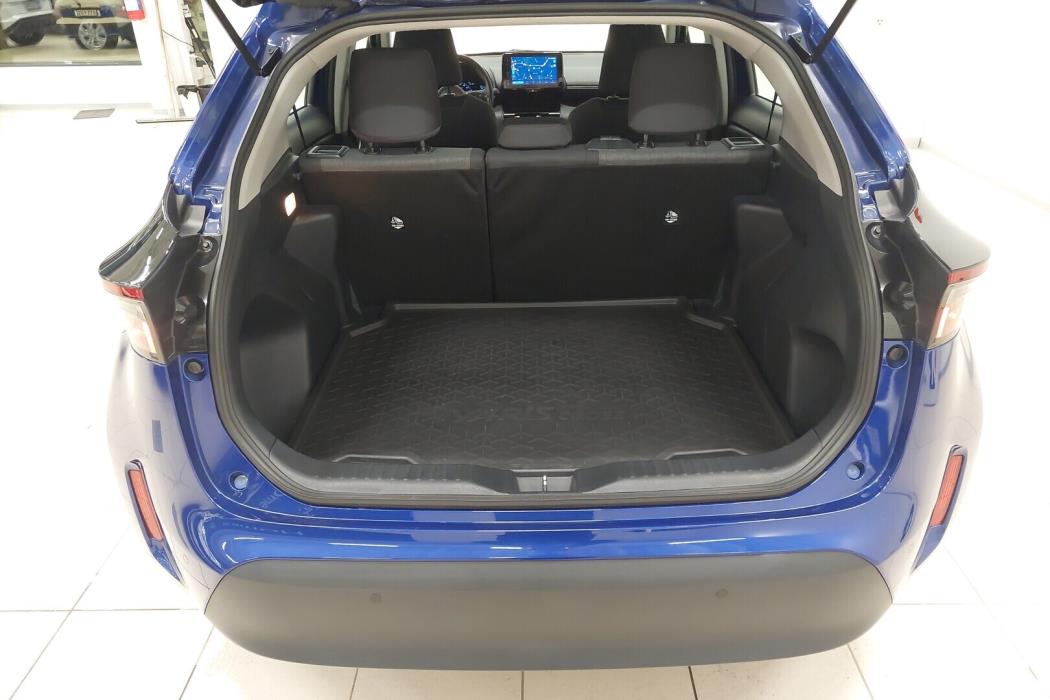 TOYOTA YARIS CROSS 2024