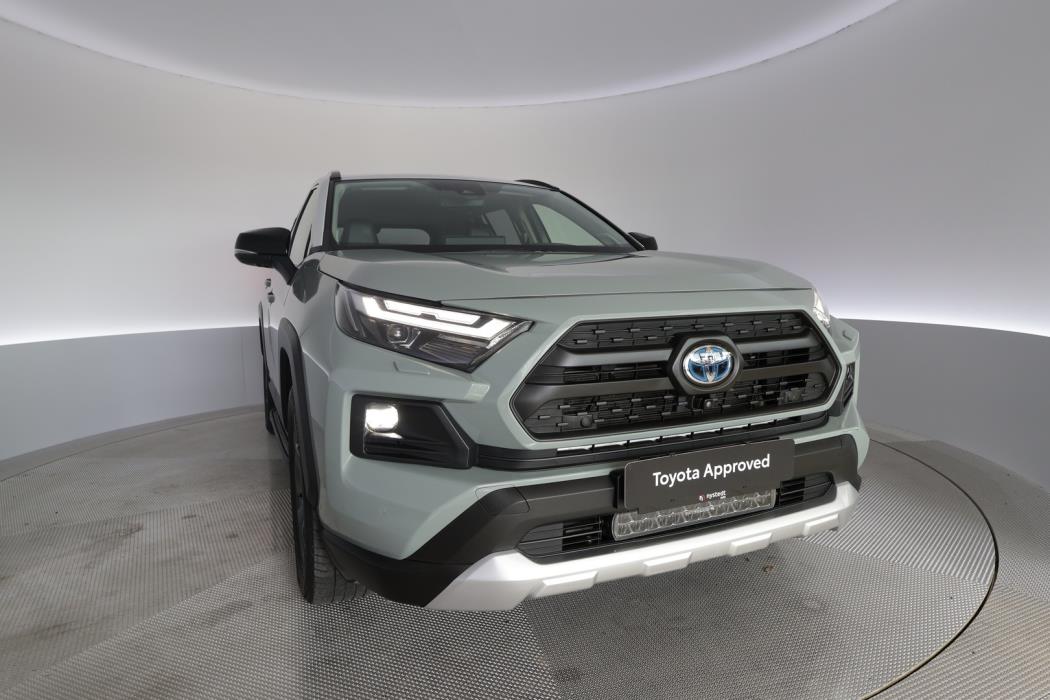 TOYOTA RAV4 2023
