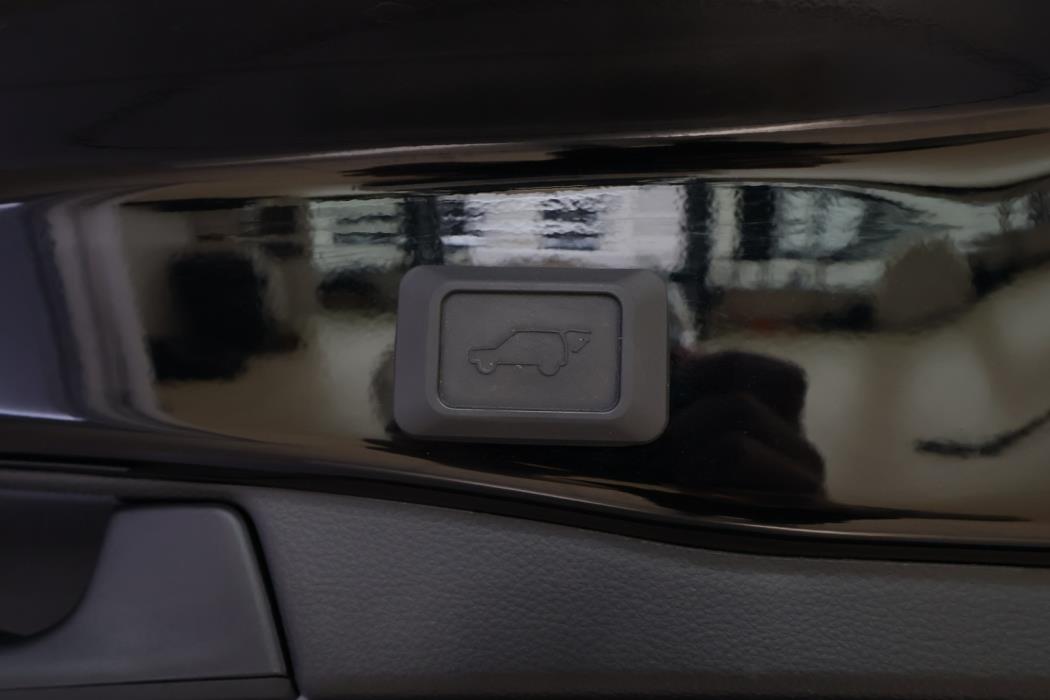 TOYOTA RAV4 2022