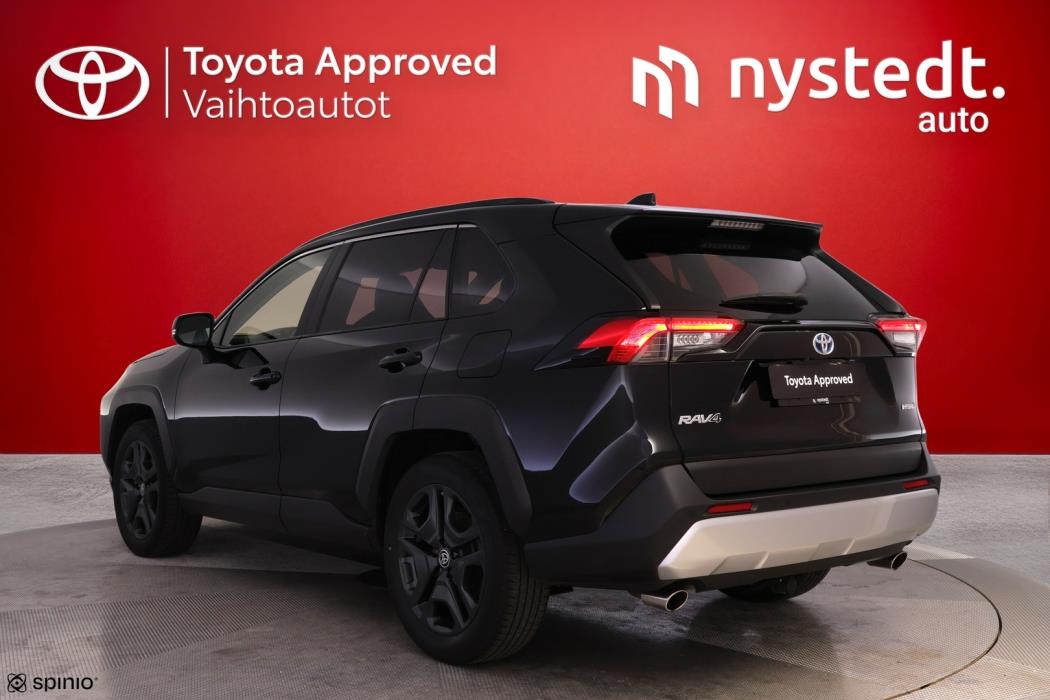 TOYOTA RAV4 2022
