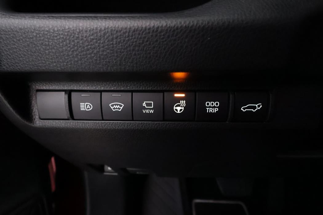 TOYOTA RAV4 2024