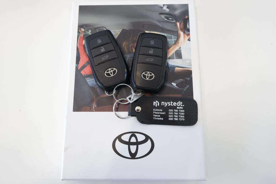 TOYOTA RAV4 2024