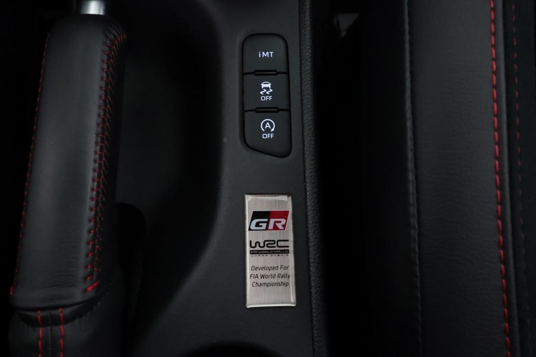 TOYOTA GR YARIS 2022