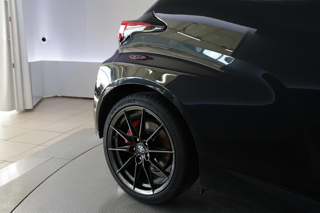 TOYOTA GR YARIS 2022