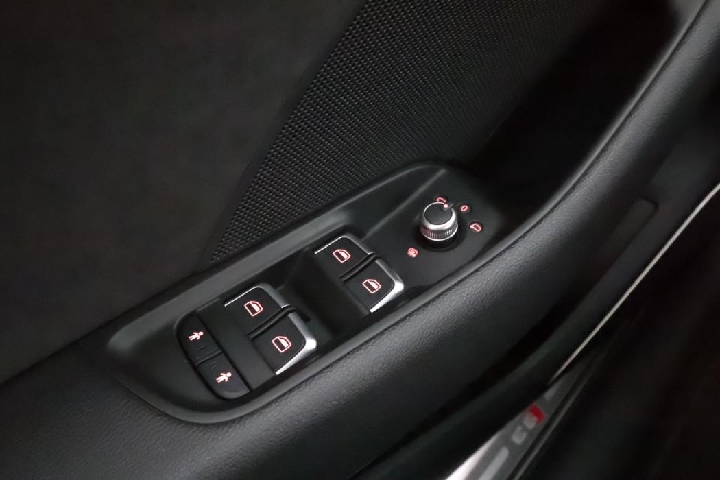 AUDI S3 2014