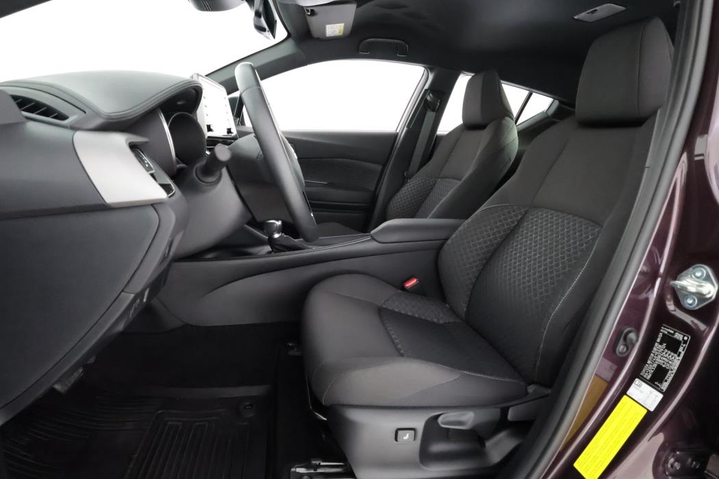 TOYOTA C-HR 2023