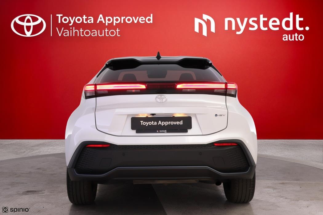 TOYOTA C-HR 2024
