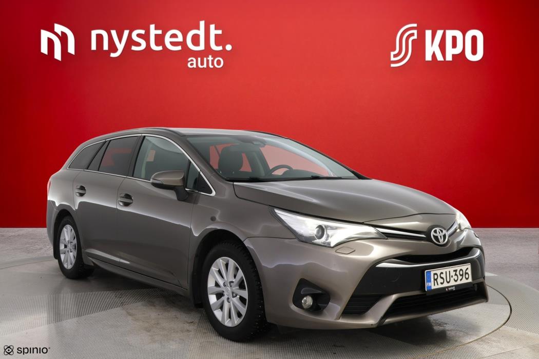 TOYOTA Avensis 2017