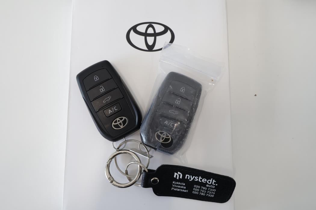 TOYOTA bZ4X 2024