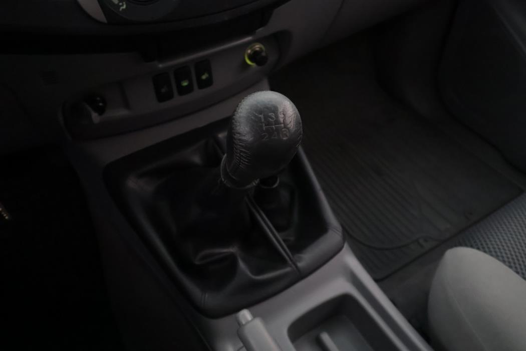 TOYOTA Hilux 2010