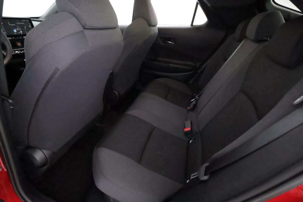 TOYOTA C-HR 2024