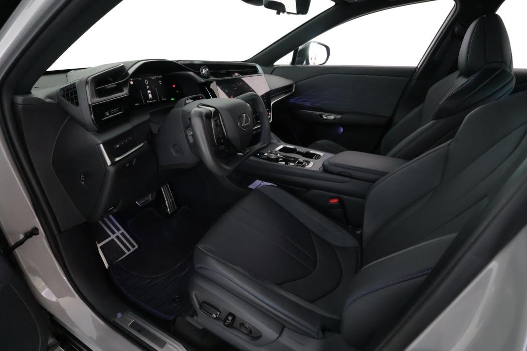 LEXUS RZ 2026