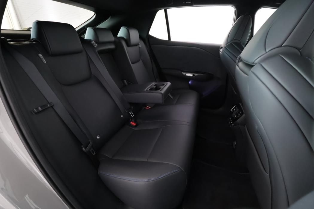 LEXUS RZ 2026