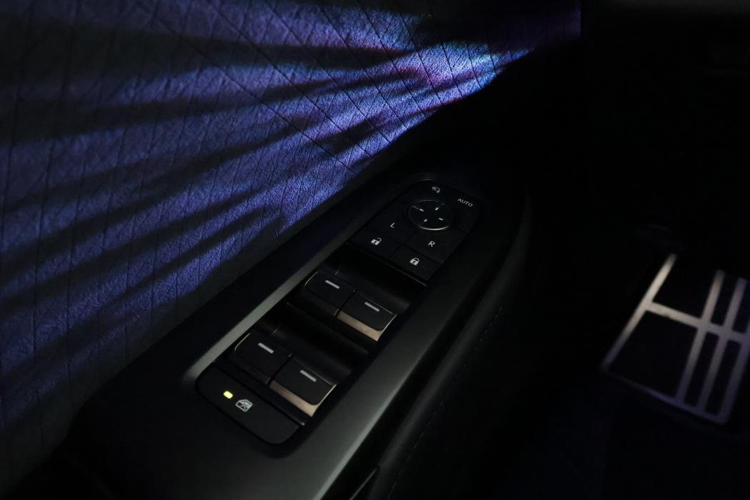LEXUS RZ 2026