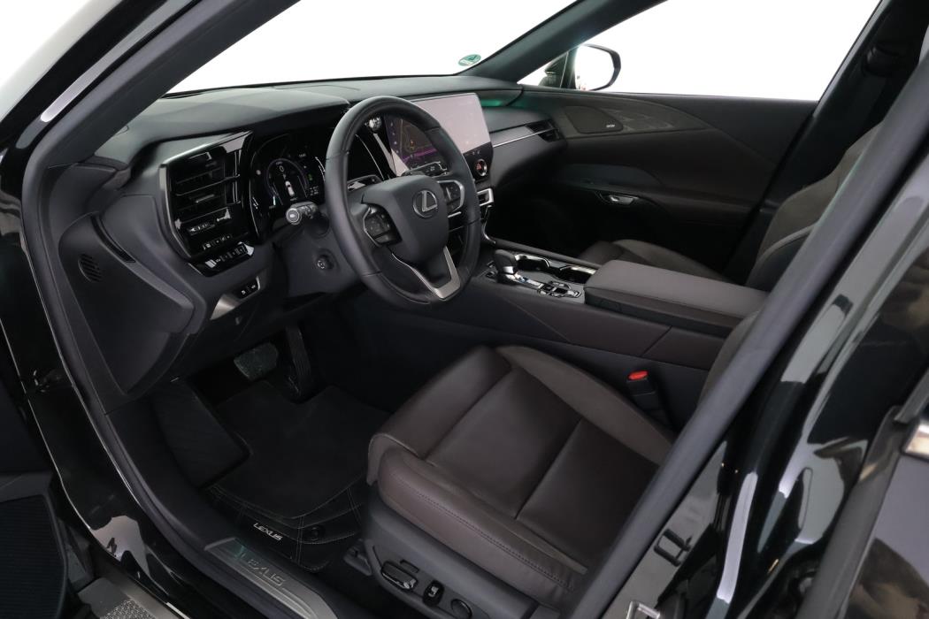 LEXUS RX 2025