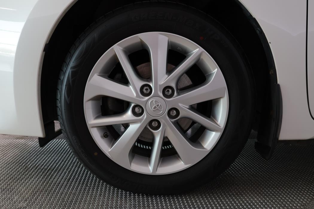 TOYOTA Corolla 2014