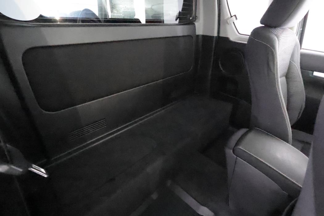 TOYOTA Hilux 2018