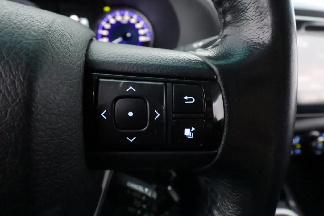 TOYOTA Hilux 2018