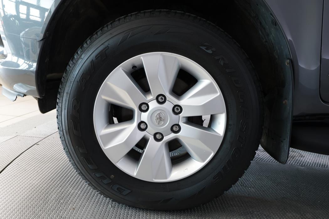 TOYOTA Hilux 2018