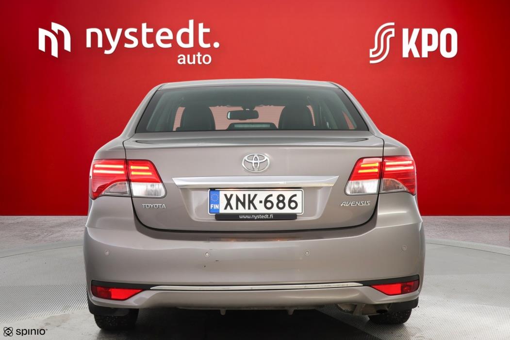 TOYOTA Avensis 2014