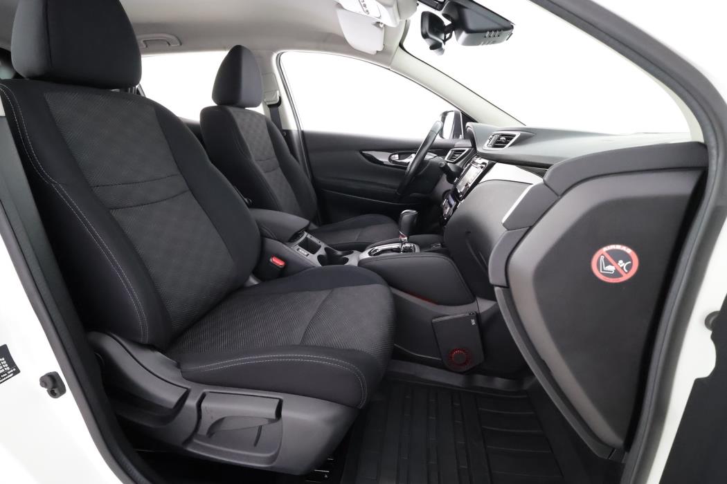NISSAN Qashqai 2017