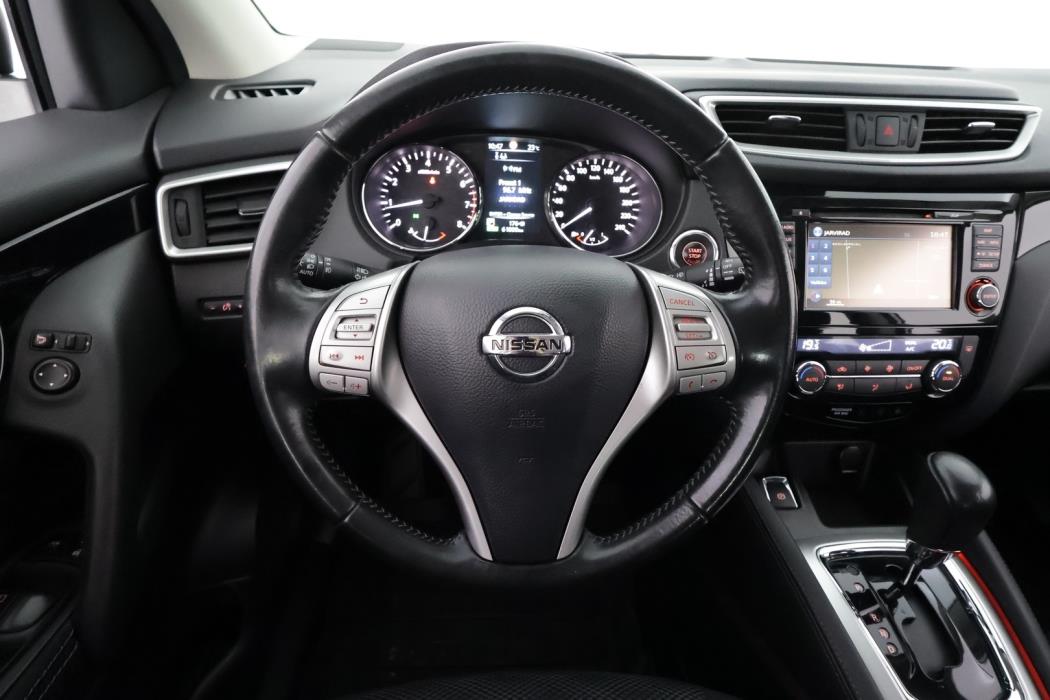 NISSAN Qashqai 2017