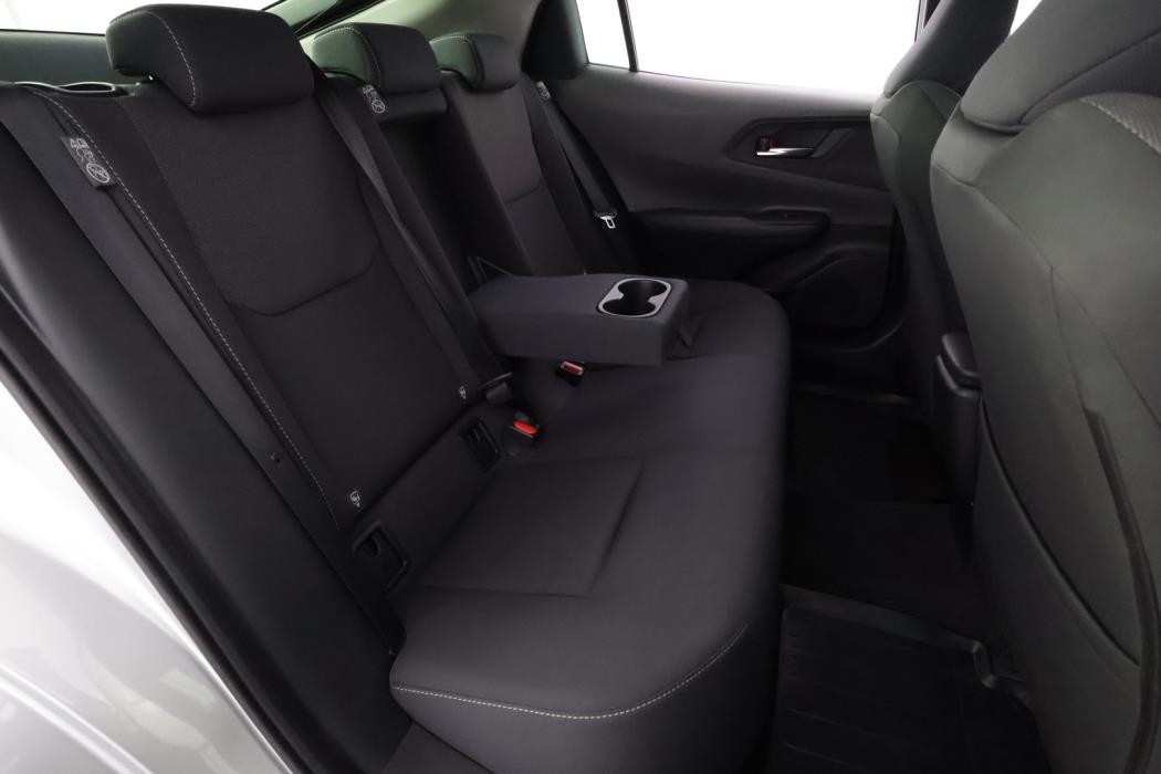 TOYOTA Prius Plug-in 2023