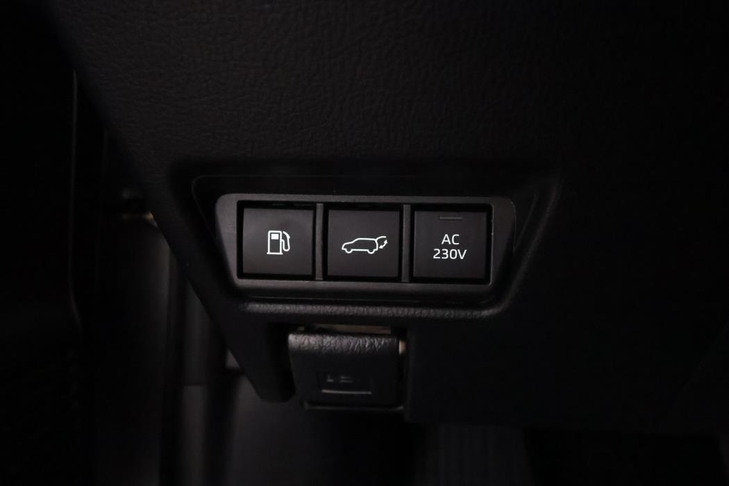 TOYOTA Prius Plug-in 2023