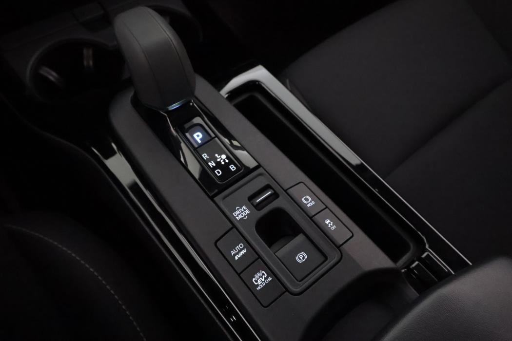 TOYOTA Prius Plug-in 2023