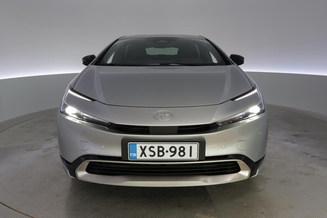 TOYOTA Prius Plug-in 2023