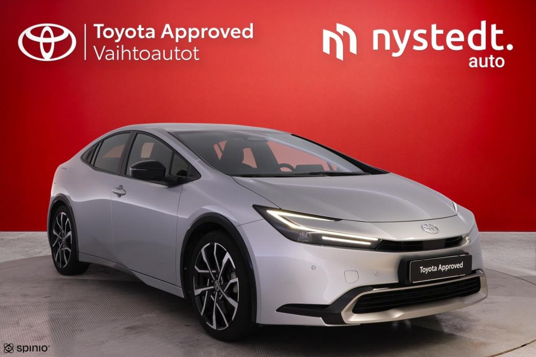 TOYOTA Prius Plug-in 2023