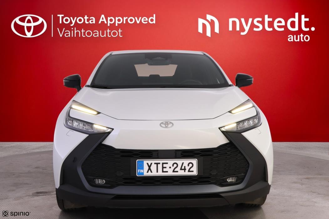 TOYOTA C-HR 2024