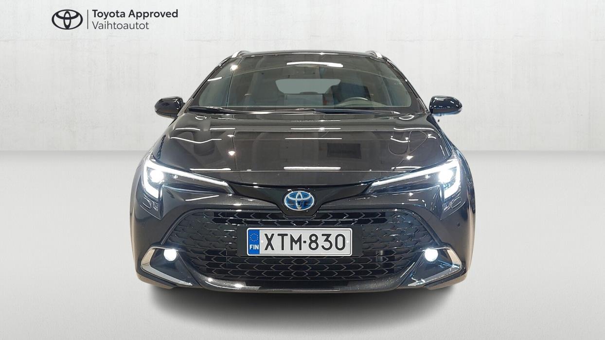 TOYOTA Corolla 2025