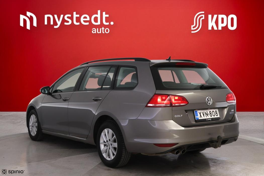 VOLKSWAGEN Golf 2014