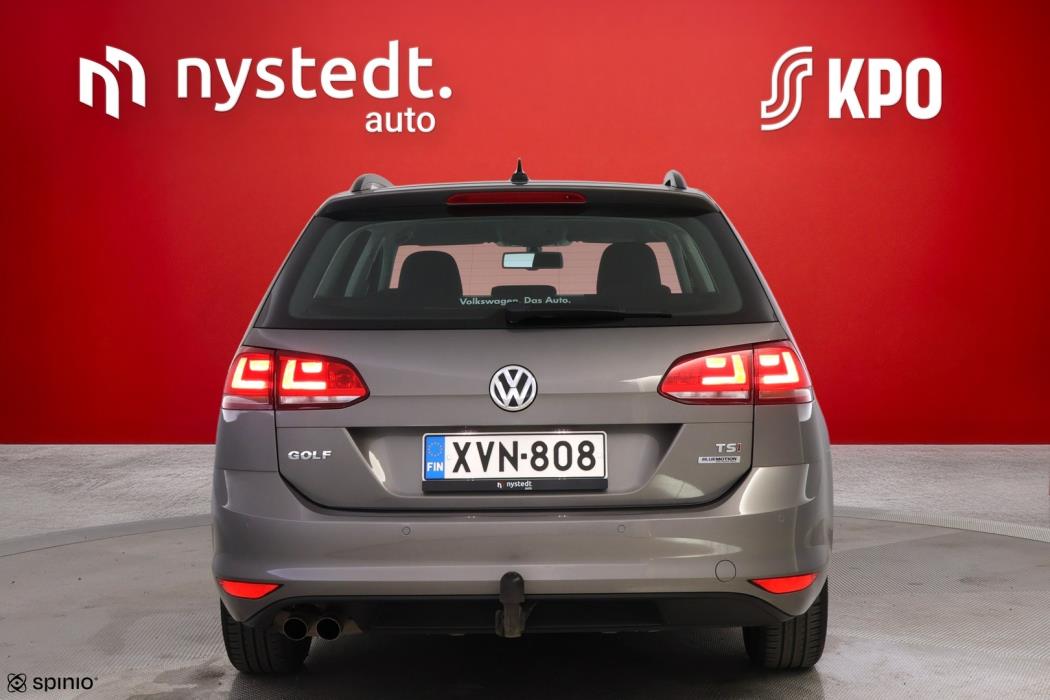 VOLKSWAGEN Golf 2014