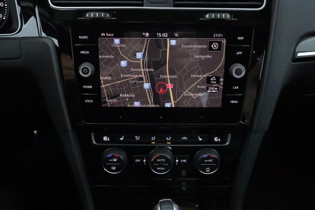 VOLKSWAGEN Golf 2019