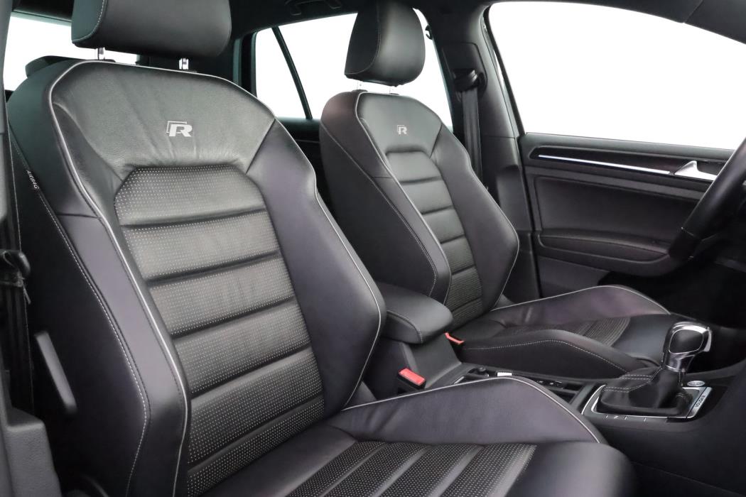 VOLKSWAGEN Golf 2019