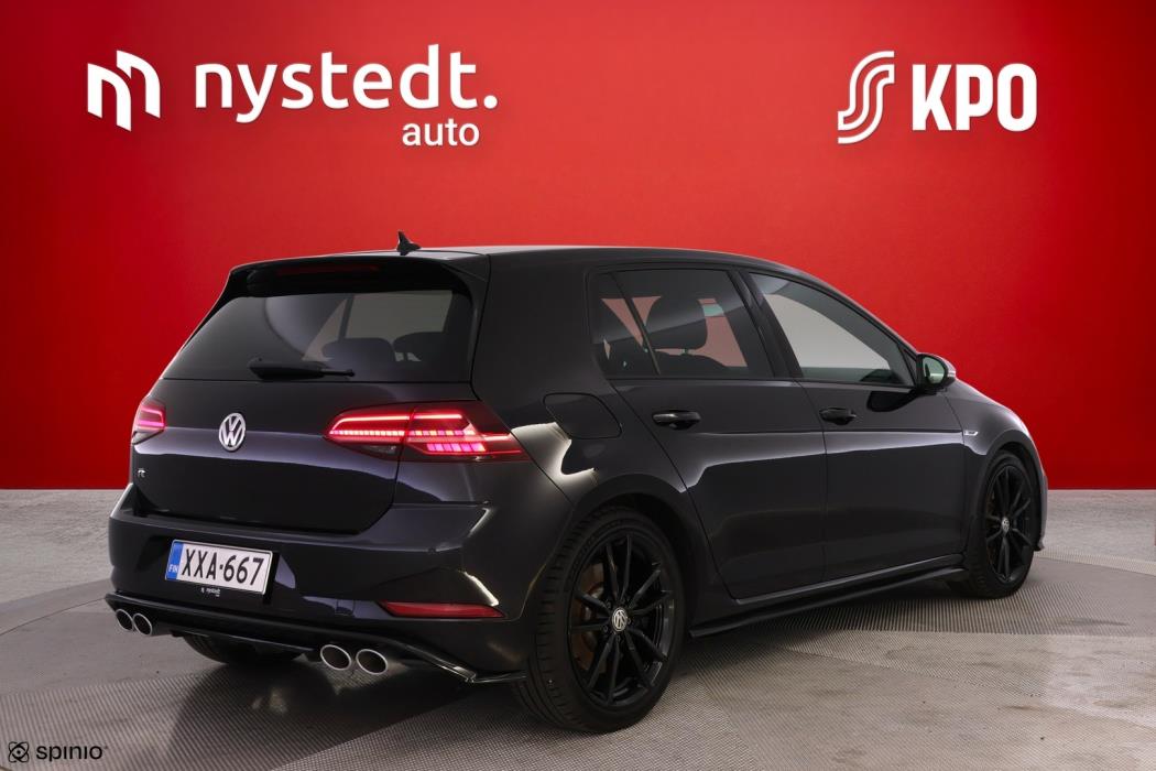 VOLKSWAGEN Golf 2019