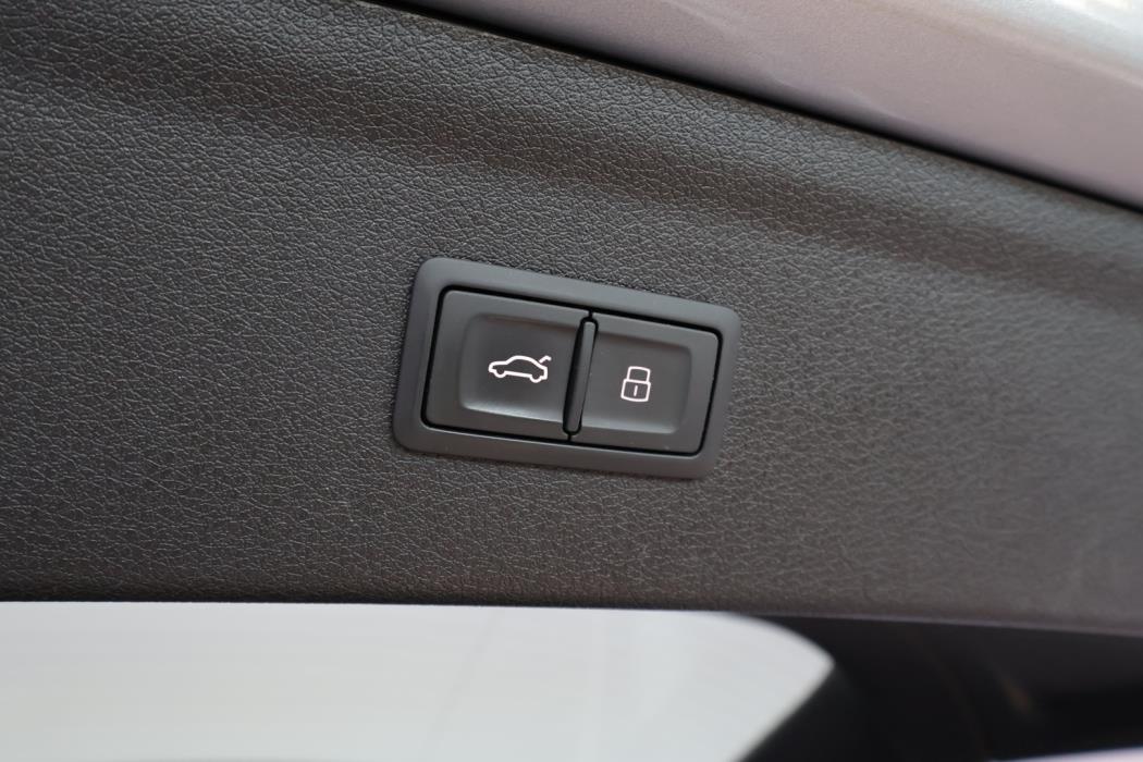 AUDI Q3 2018