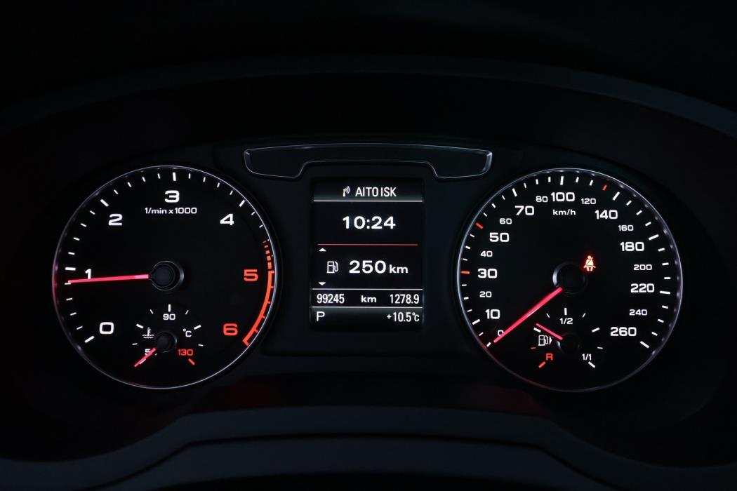 AUDI Q3 2018