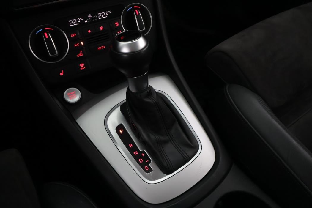 AUDI Q3 2018